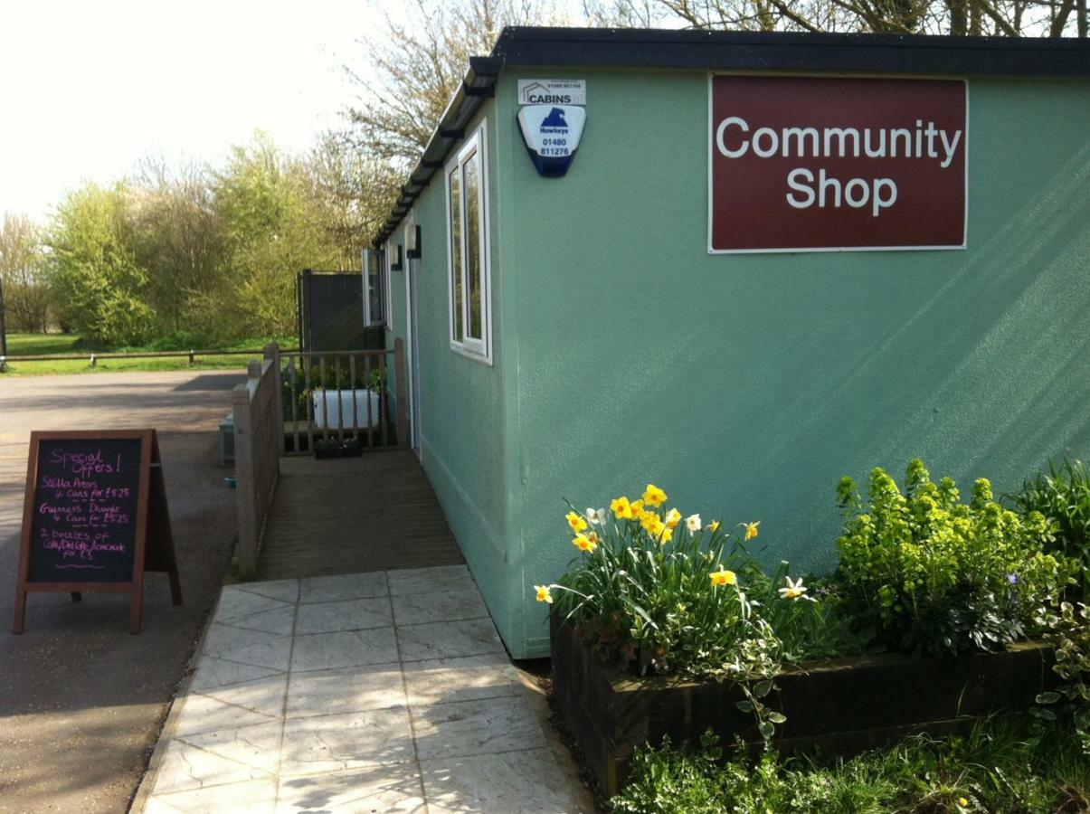 Grafham Water Lodge Exterior foto